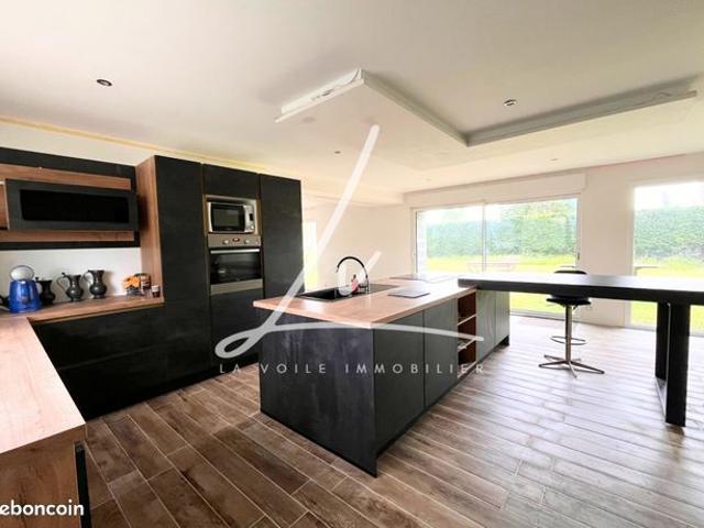 Maison 6 pièces 200 m²
