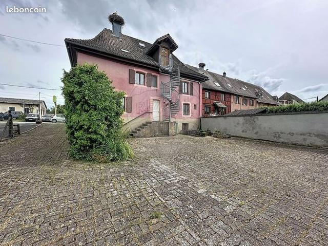 Maison 6 pièces 200 m²
