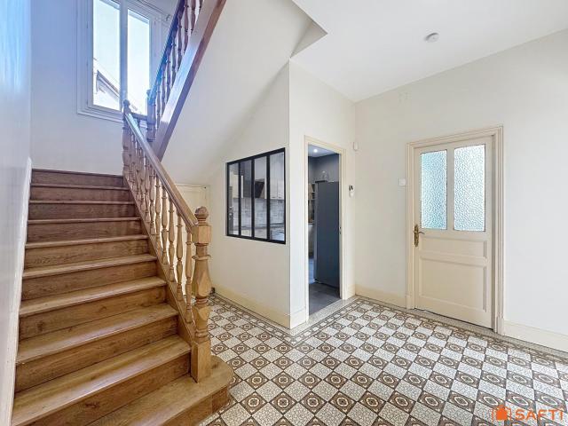 Maison 6 pièces 200 m²