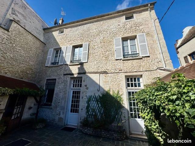 Maison 6 pièces 200 m²