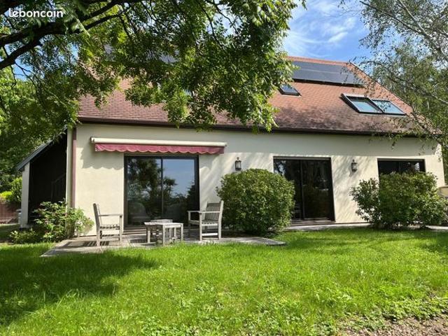 Maison 6 pièces 200 m²