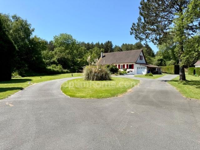 Maison 6 pièces 200 m²