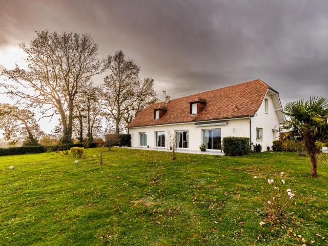 Maison 6 pièces 200 m²