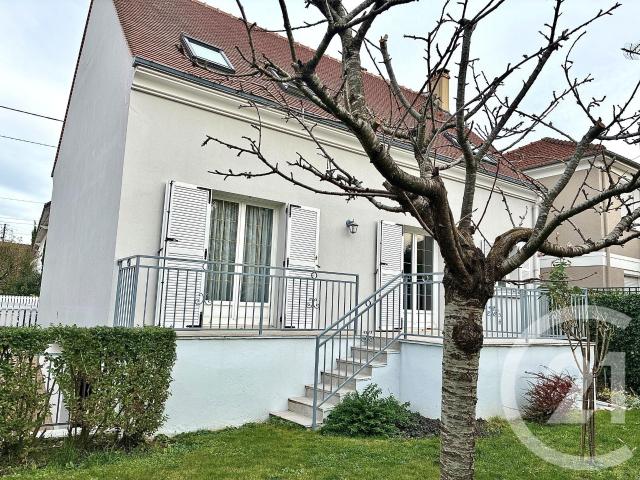 Maison 6 pièces 200 m²