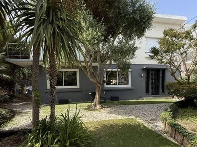 Maison 6 pièces 200 m²