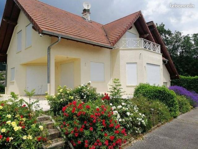 Maison 6 pièces 200 m²