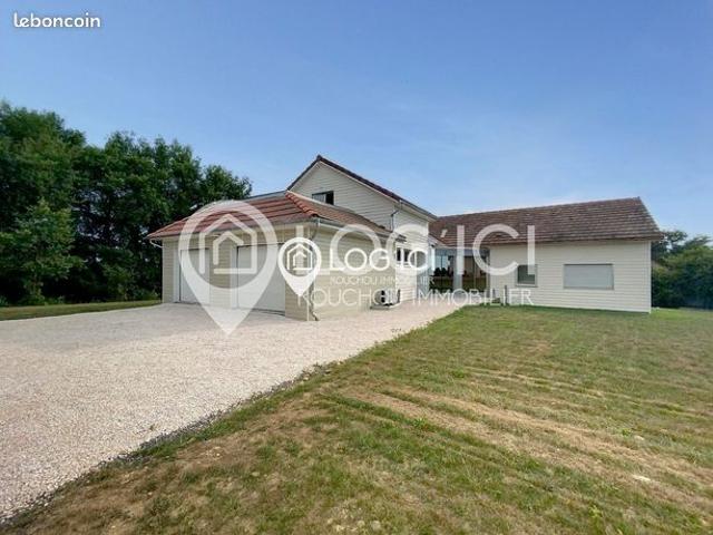 Maison 6 pièces 200 m²