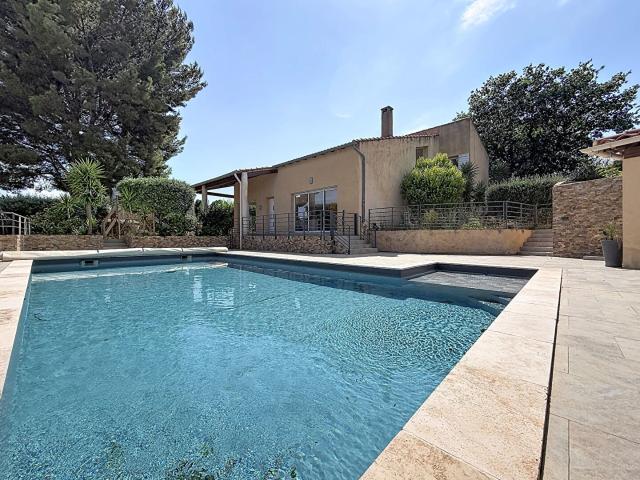 Maison 6 pièces 200 m²