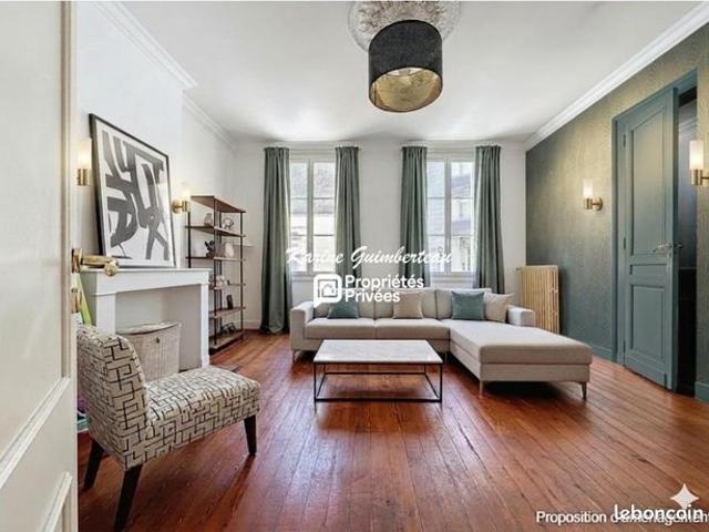 Maison 6 pièces 200 m²