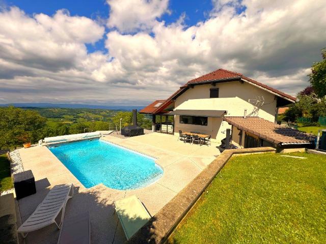 Maison 6 pièces 200 m²