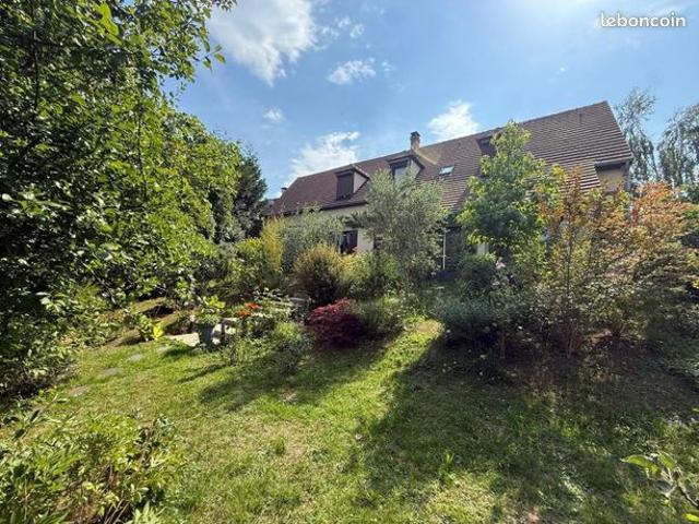 Maison 6 pièces 200 m²