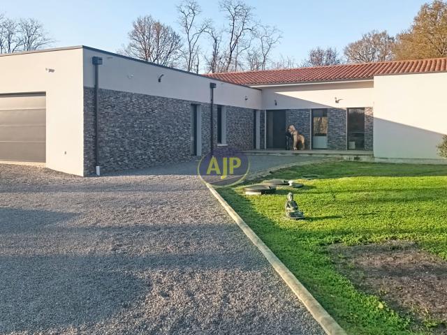 Maison 6 pièces 200 m²