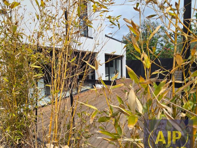Maison 6 pièces 200 m²