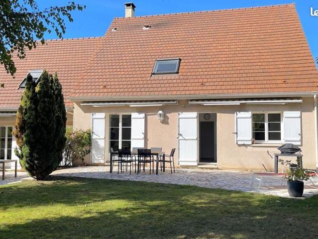 Maison 6 pièces 200 m²