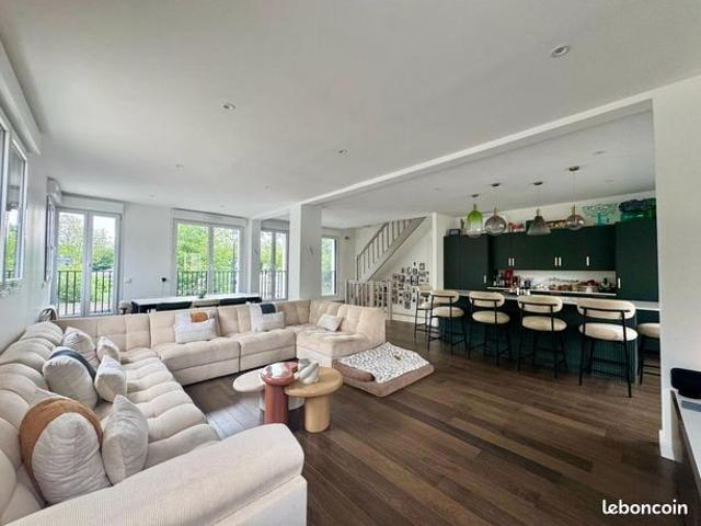 Maison 6 pièces 200 m²