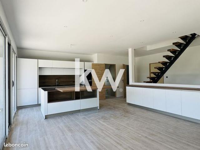 Maison 6 pièces 200 m²
