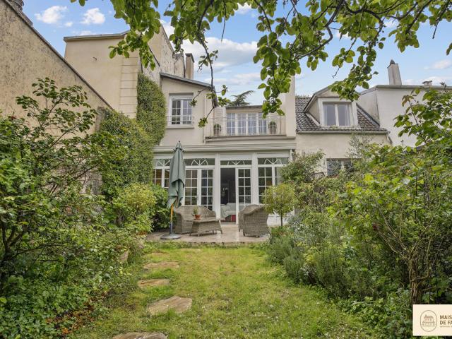 Maison 6 pièces 200 m²