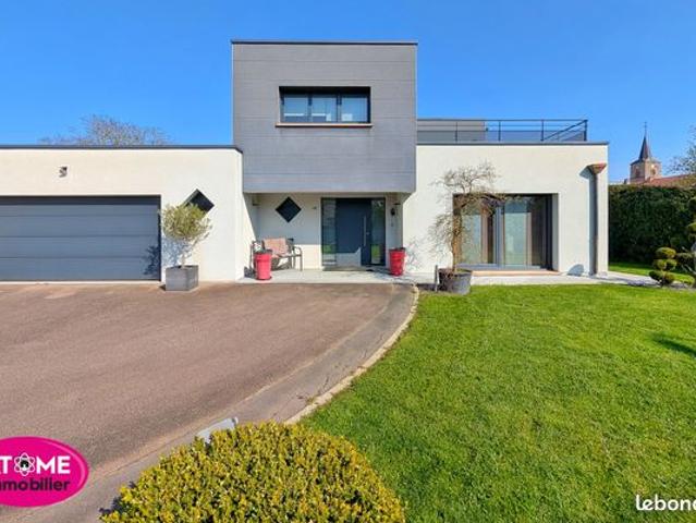 Maison 6 pièces 200 m²