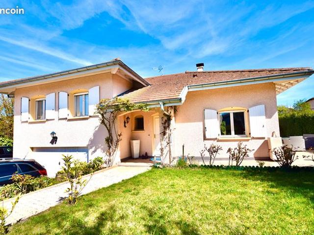 Maison 6 pièces 200 m²
