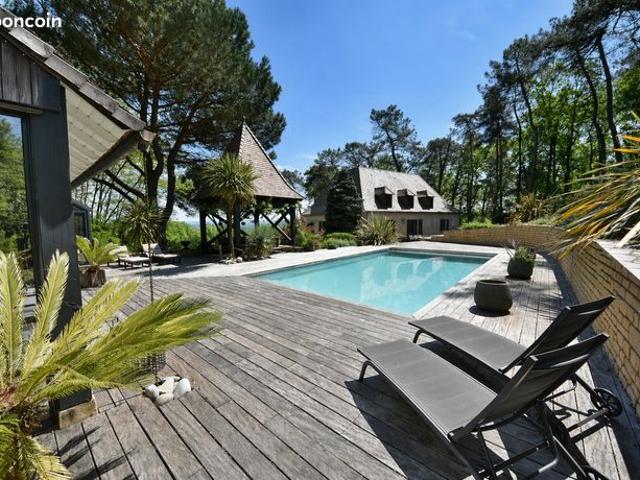 Maison 6 pièces 200 m²