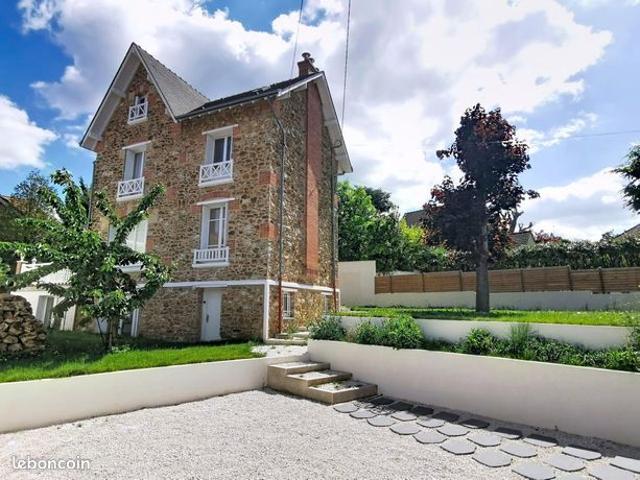 Maison 6 pièces 200 m²