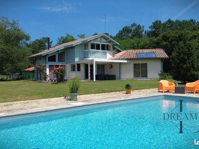 Maison 6 pièces 200 m²