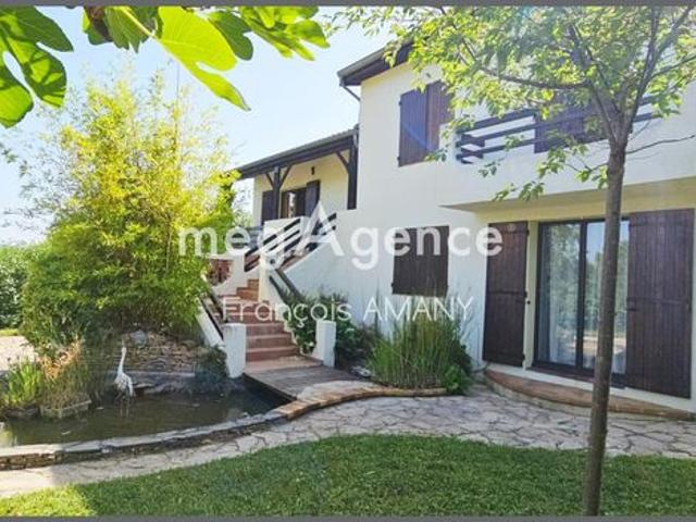 Maison 6 pièces 200 m²