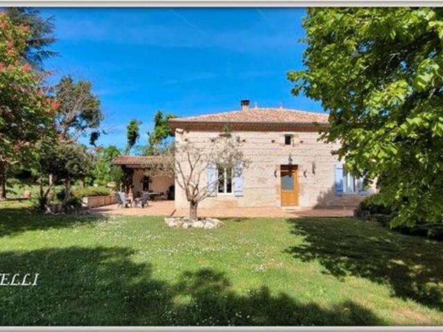Maison 6 pièces 200 m²