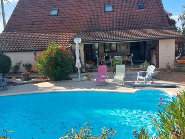 Maison 6 pièces 200 m²