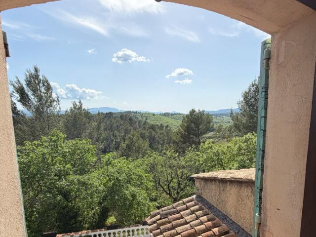 Maison 6 pièces 200 m²