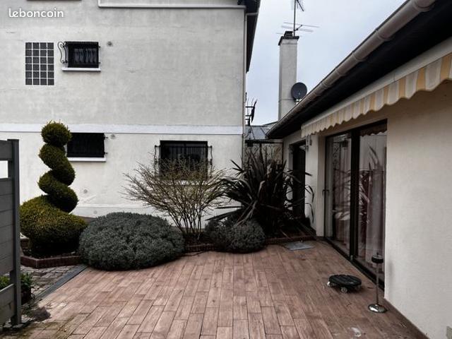 Maison 6 pièces 200 m²