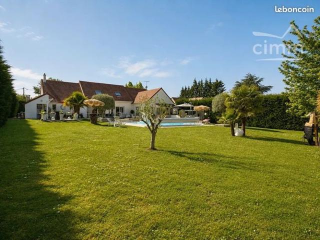 Maison 6 pièces 200 m²