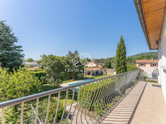 Maison 6 pièces 200 m²