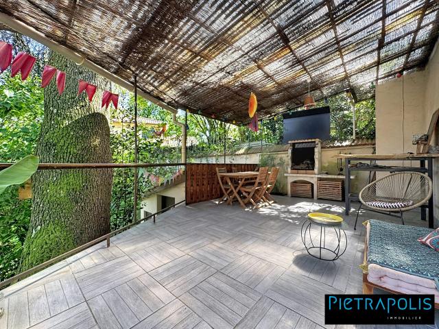 Maison 6 pièces 200 m²