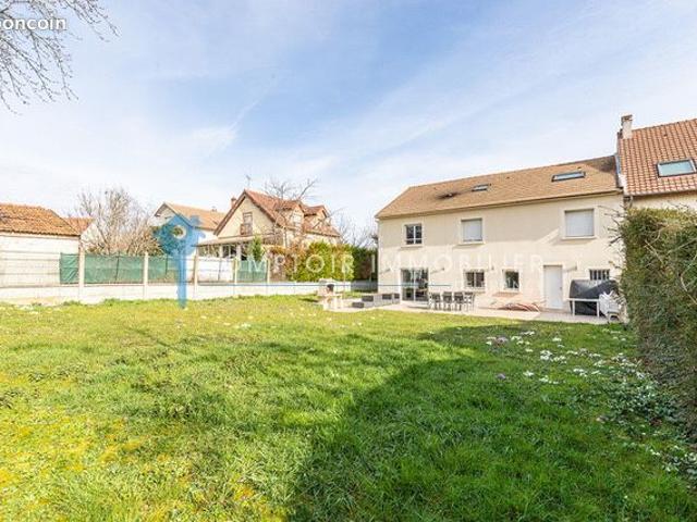 Maison 6 pièces 200 m²