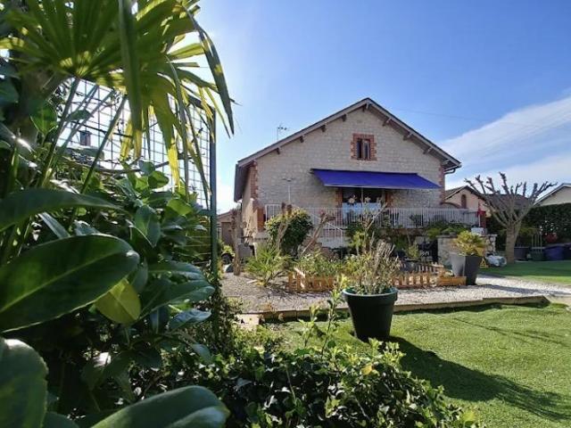 Maison 6 pièces 200 m²