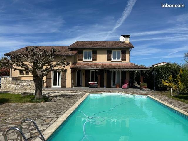 Maison 6 pièces 200 m²