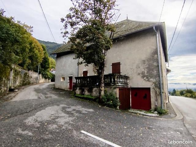 Maison 6 pièces 200 m²