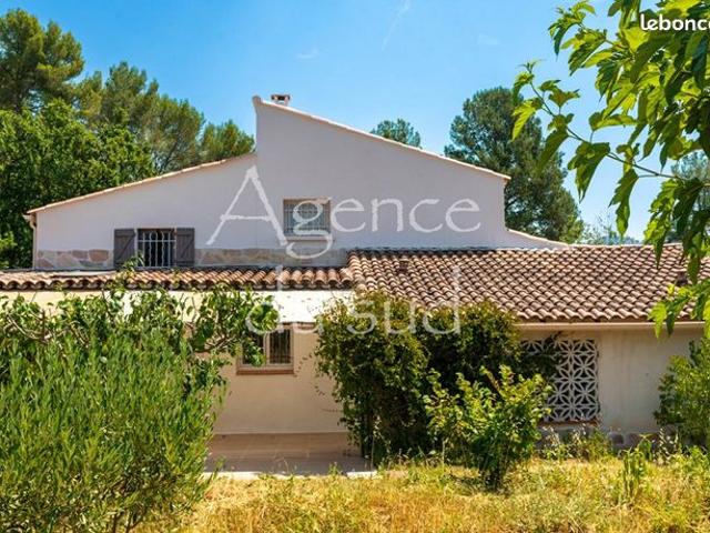 Maison 6 pièces 200 m²