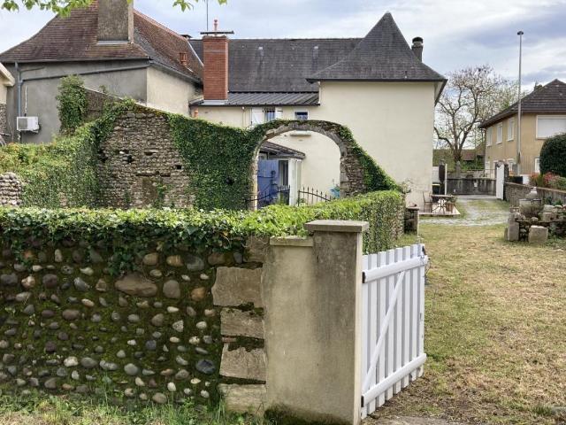 Maison 6 pièces 200 m²