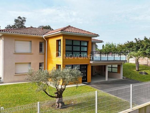 Maison 6 pièces 200 m²