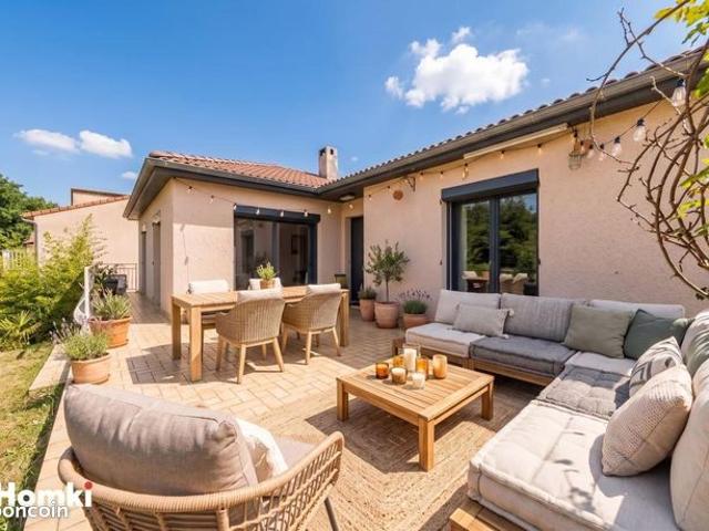 Maison 6 pièces 200 m²