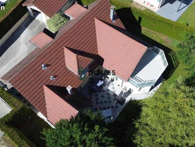 Maison 6 pièces 200 m²