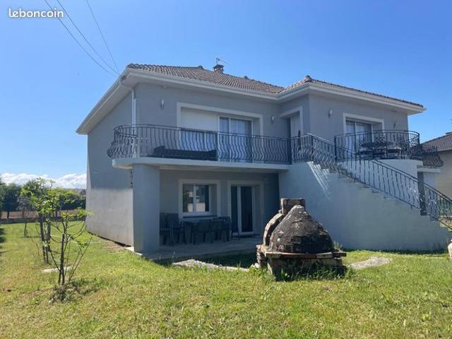 Maison 6 pièces 200 m²