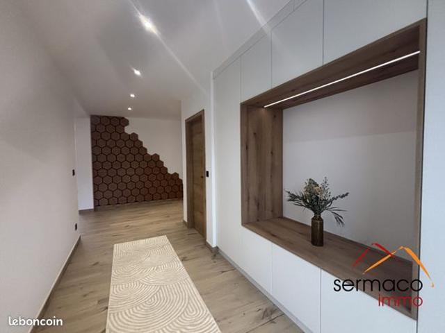 Maison 6 pièces 200 m²