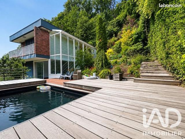 Maison 6 pièces 200 m²