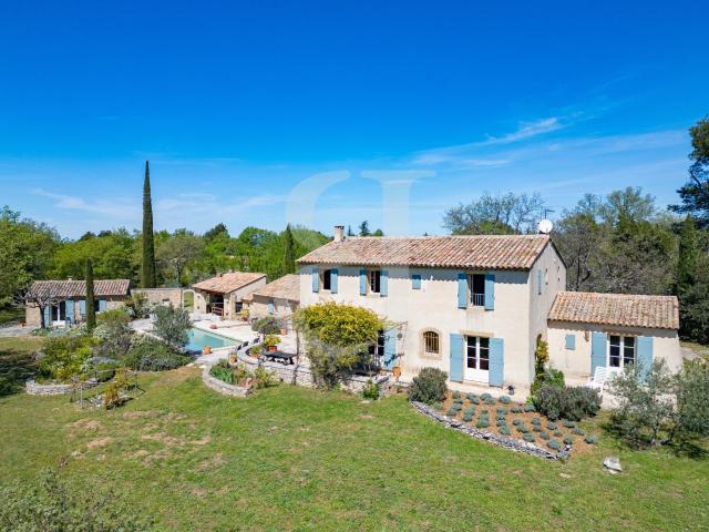 Maison 6 pièces 200 m²