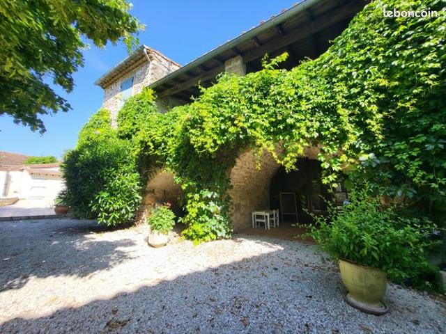 Maison 6 pièces 200 m²