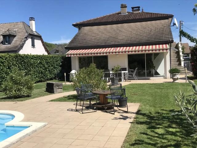 Maison 6 pièces 200 m²