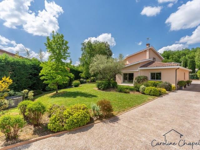 Maison 6 pièces 200 m²